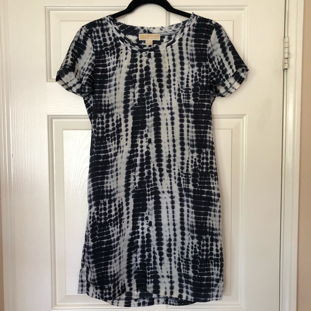 Michael Kors 🦋 Navy Tie Dye Shift Dress